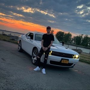 Meet your Posher, Noah